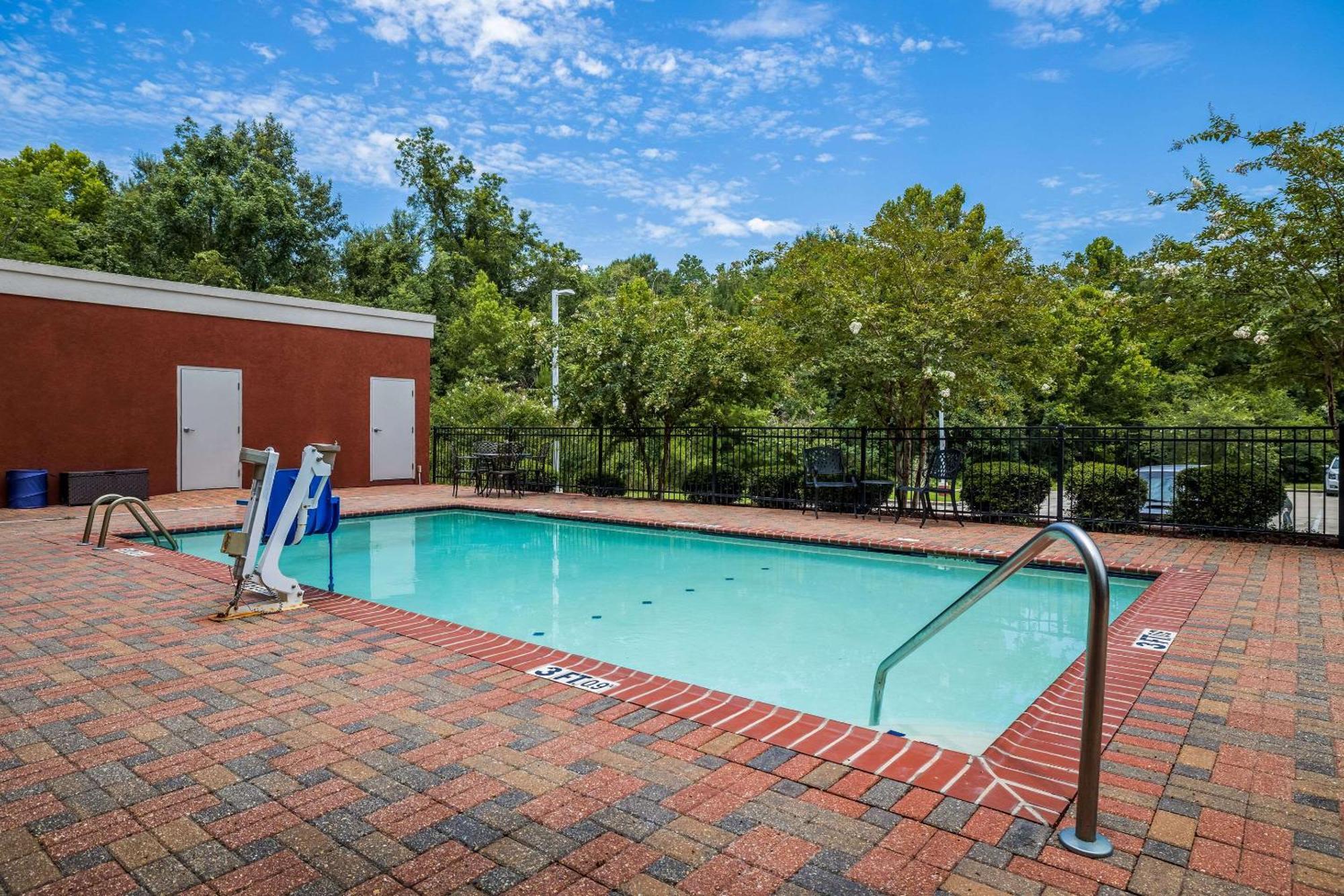 Comfort Suites Denham Springs Dış mekan fotoğraf